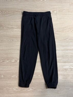 Aritzia TNA AiryAF Joggers